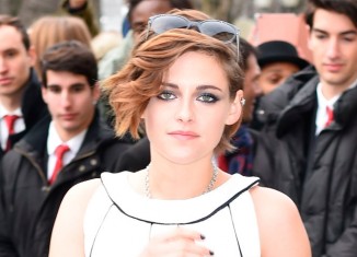 Kristen Stewart, vestida de Chanel en la semana de la moda de París